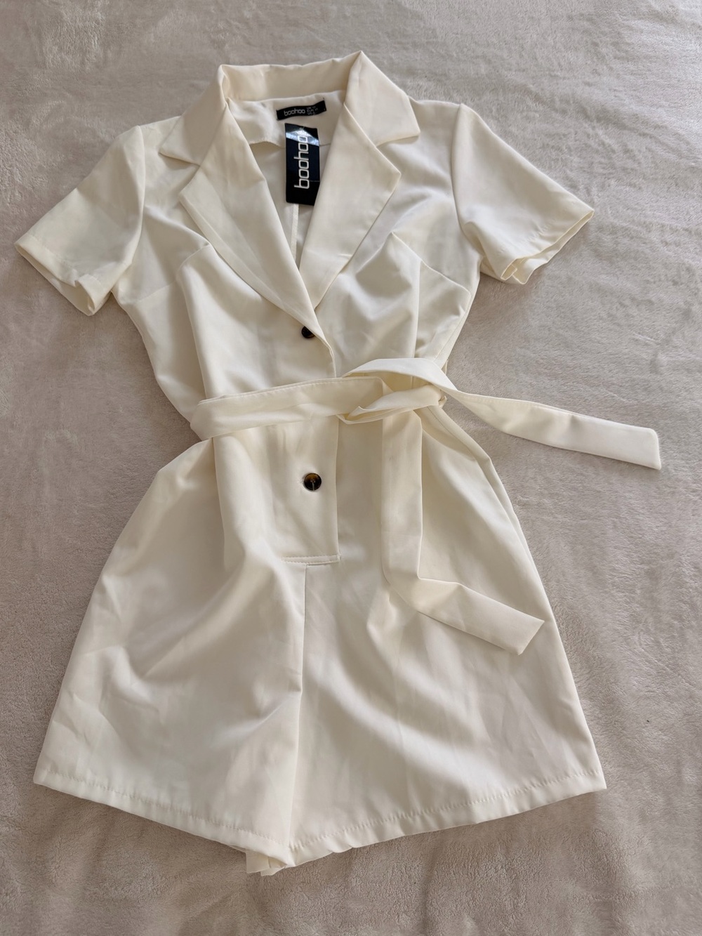 Boohoo Cream Tailored Short Sleeve Romper Dress with Belt